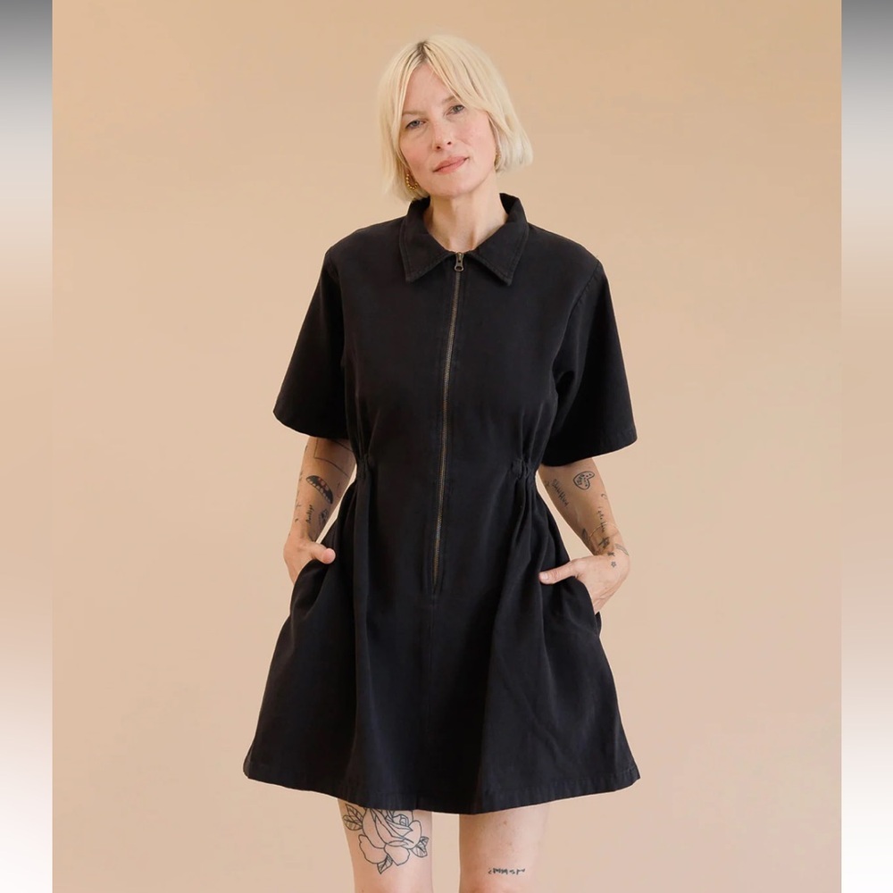 Noble Adult Utility Dress In Ash (Black)